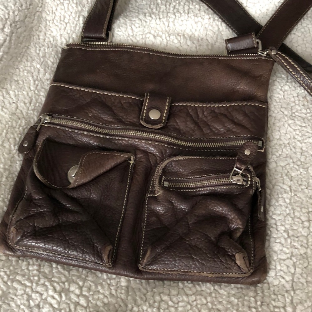 Roots Venetian Village bag